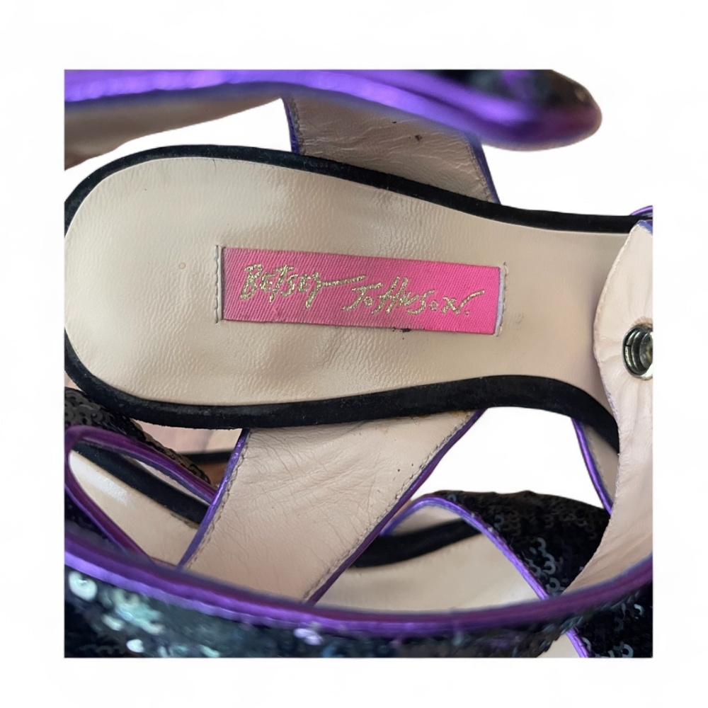 Betsey Johnson Purple & Black Sequin Beaded Flower Heels Sz 7M - Picture 9 of 10